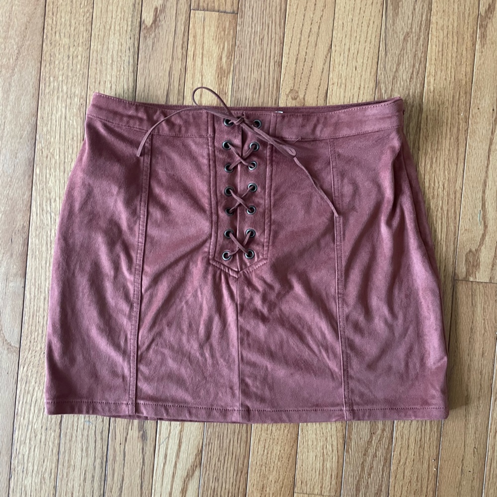 Forever 21 Rust Lace-Up Faux Suede Mini Skirt $3